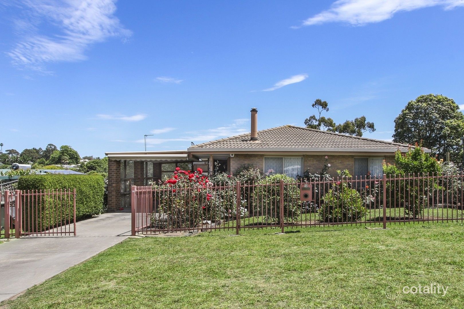 12 Ballantine St, Bairnsdale, VIC 3875