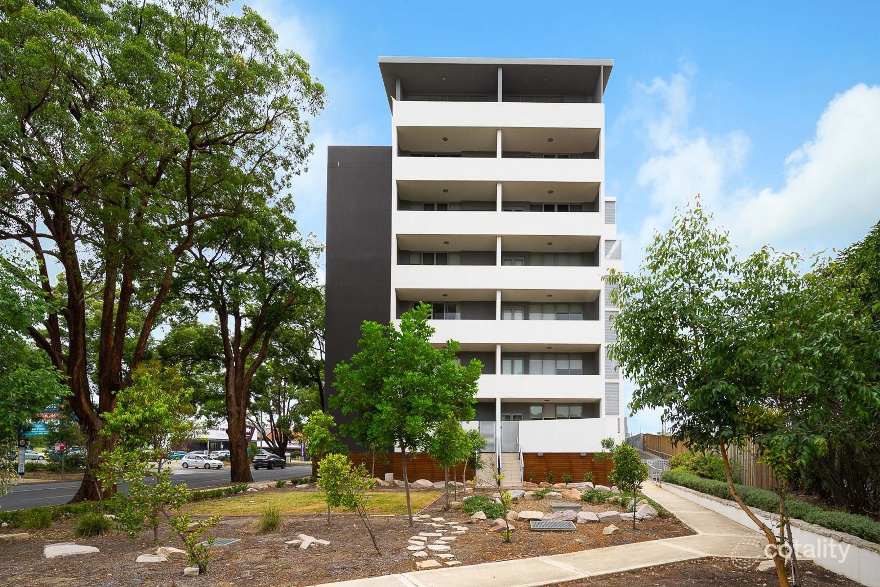 108/3-17 Queen St, Campbelltown, NSW 2560