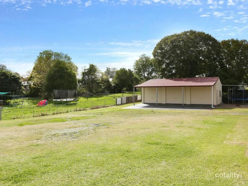 3 Lusitania St, Newtown, QLD 4305