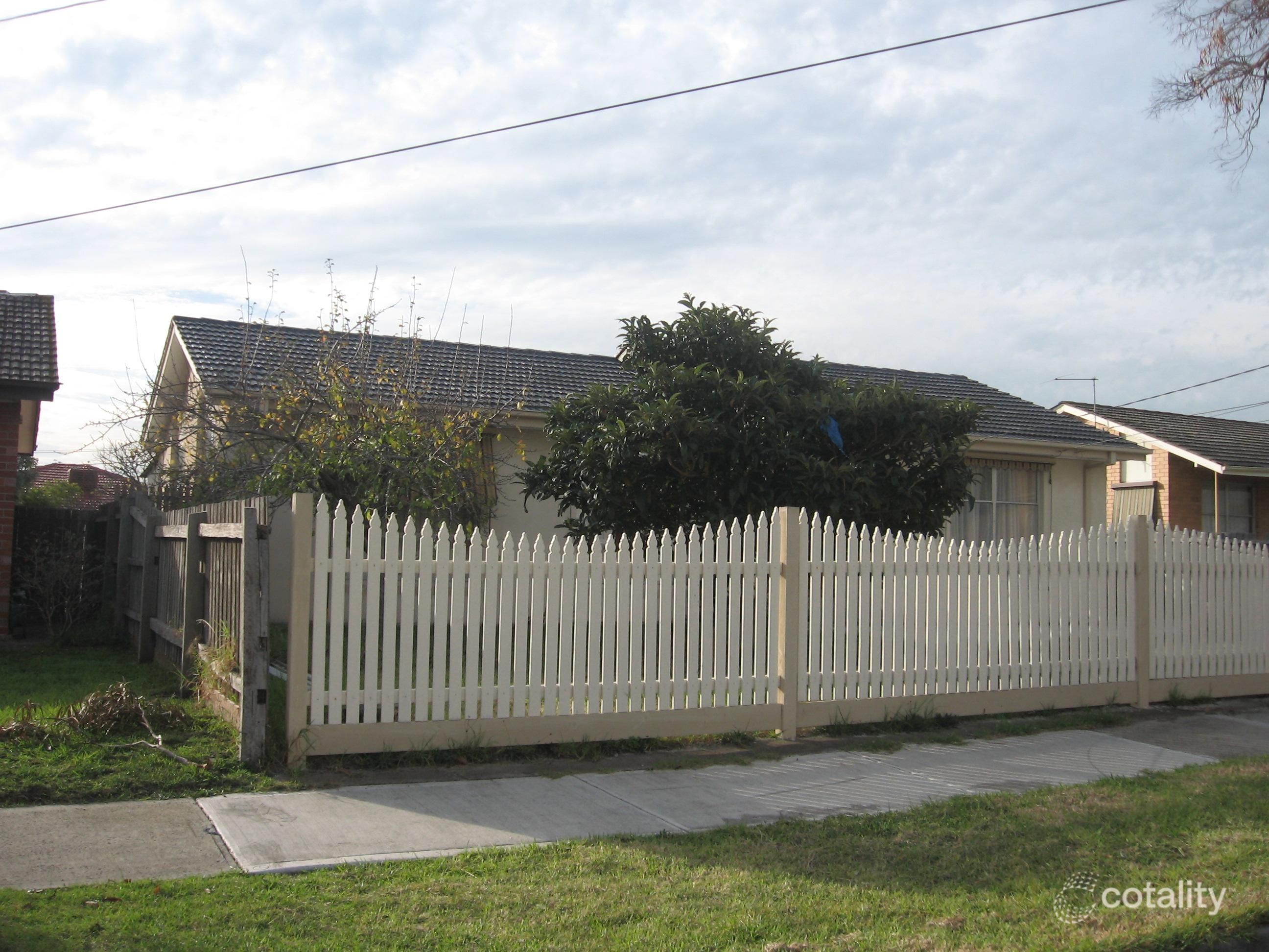 32 Childers Cres, Coolaroo, VIC 3048