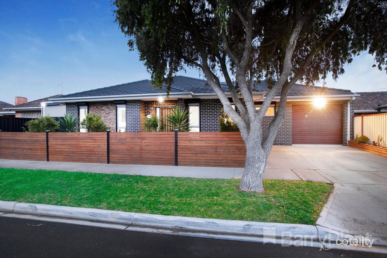2a Daley St, Sunshine West, VIC 3020