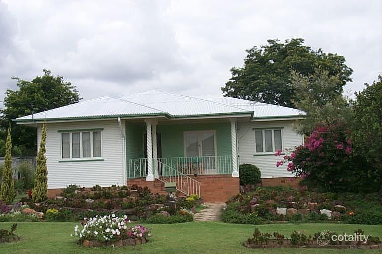 15 Phillips St, Ebbw Vale, QLD 4304