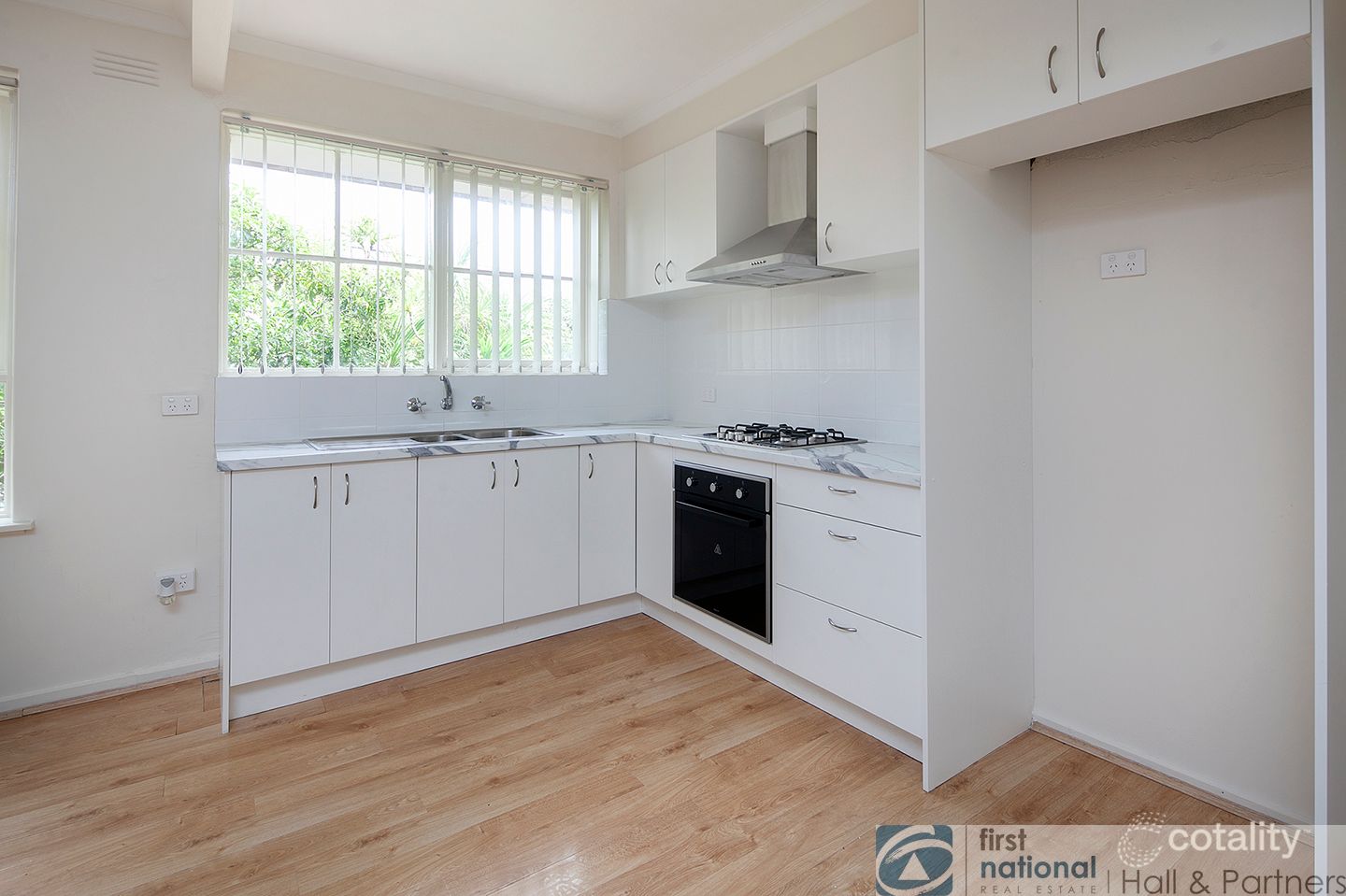 10/12 Stud Rd, Dandenong, VIC 3175