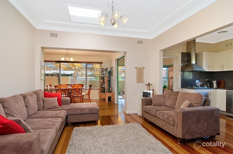 24 Passey Ave, Belmore, NSW 2192