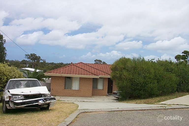 5 Ince Ct, Parmelia, WA 6167