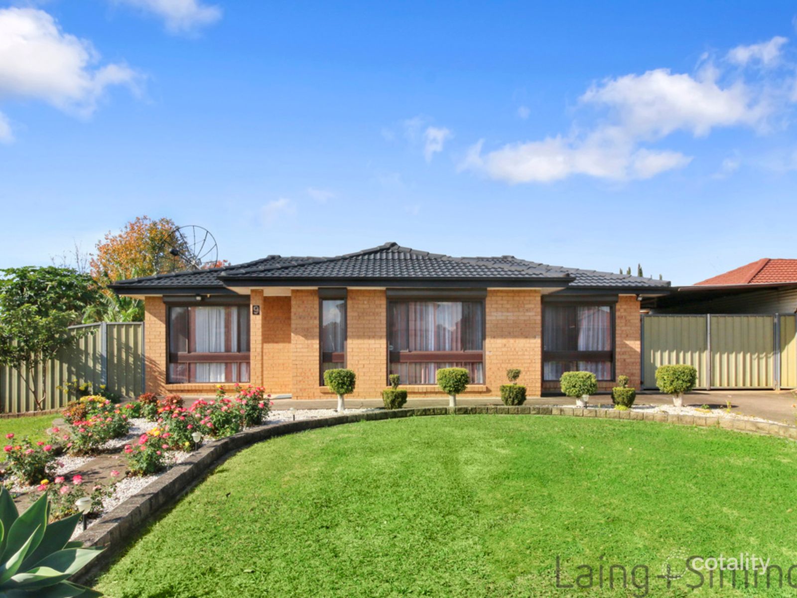 9 Allambie Rd, Edensor Park, NSW 2176