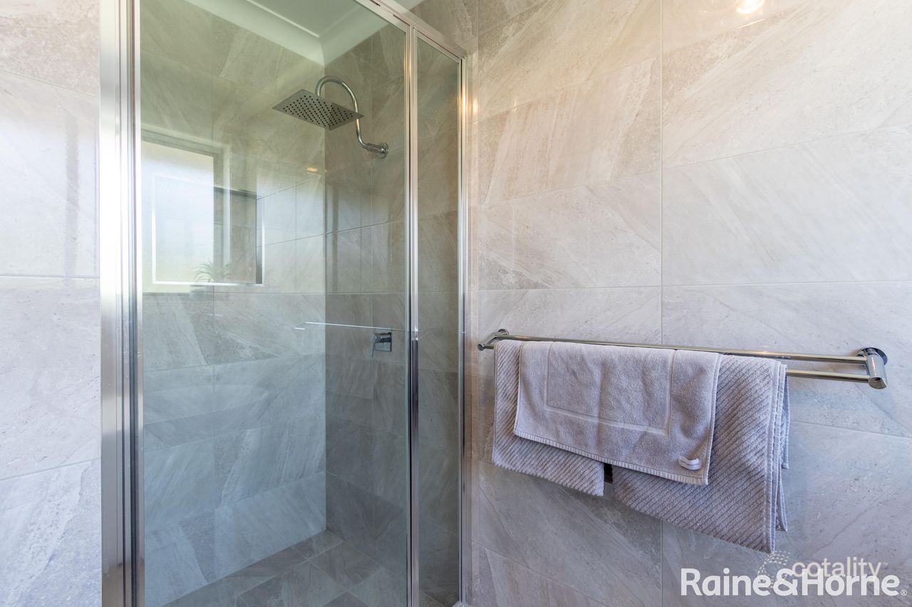 23 Barr St, Windradyne, NSW 2795