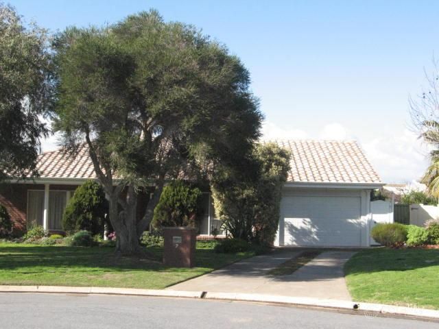 7 Yamba Gr, West Lakes Shore, SA 5020