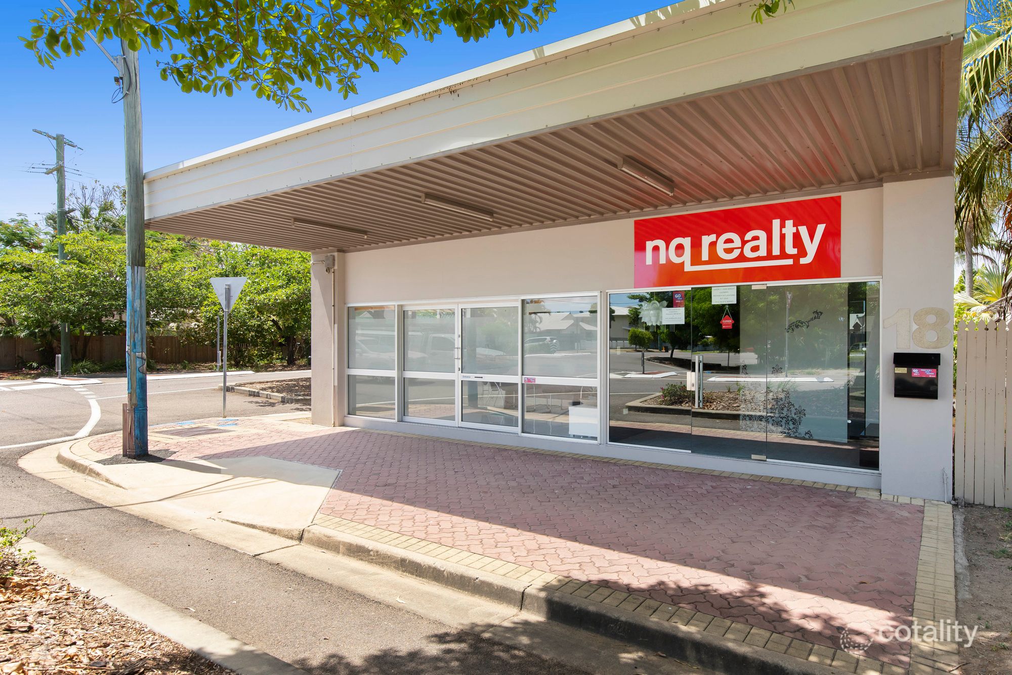 18 Allen St, South Townsville, QLD 4810