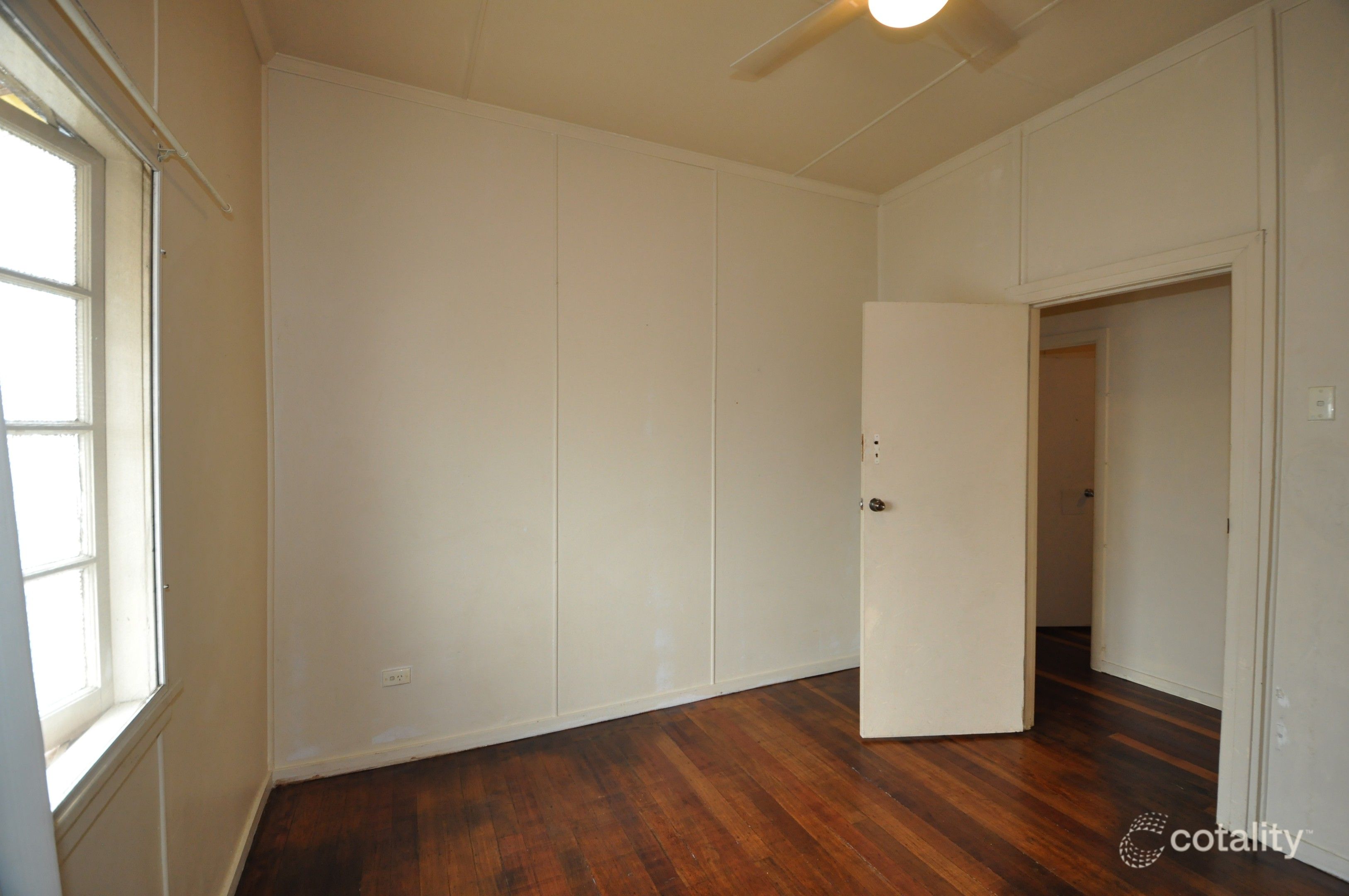 12 Dulwich Rd, Yeronga, QLD 4104