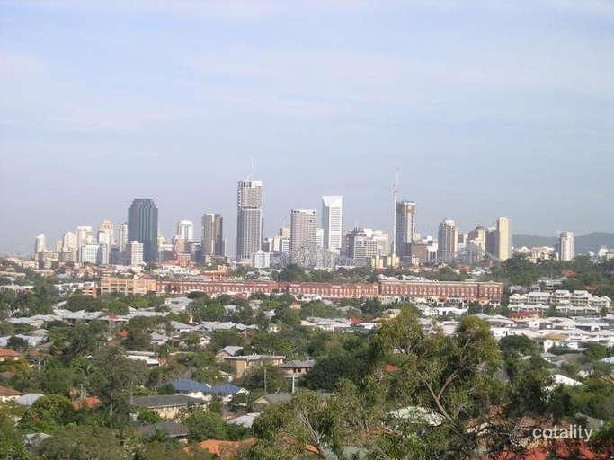 40 Wentworth Pde, Balmoral, QLD 4171