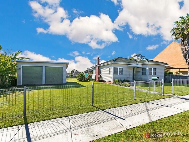331 Blaxcell St, South Granville, NSW 2142