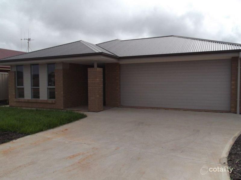6 Bradshaw St, Whyalla Jenkins, SA 5609