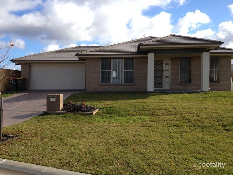 53 Redgum Cct, Aberglasslyn, NSW 2320