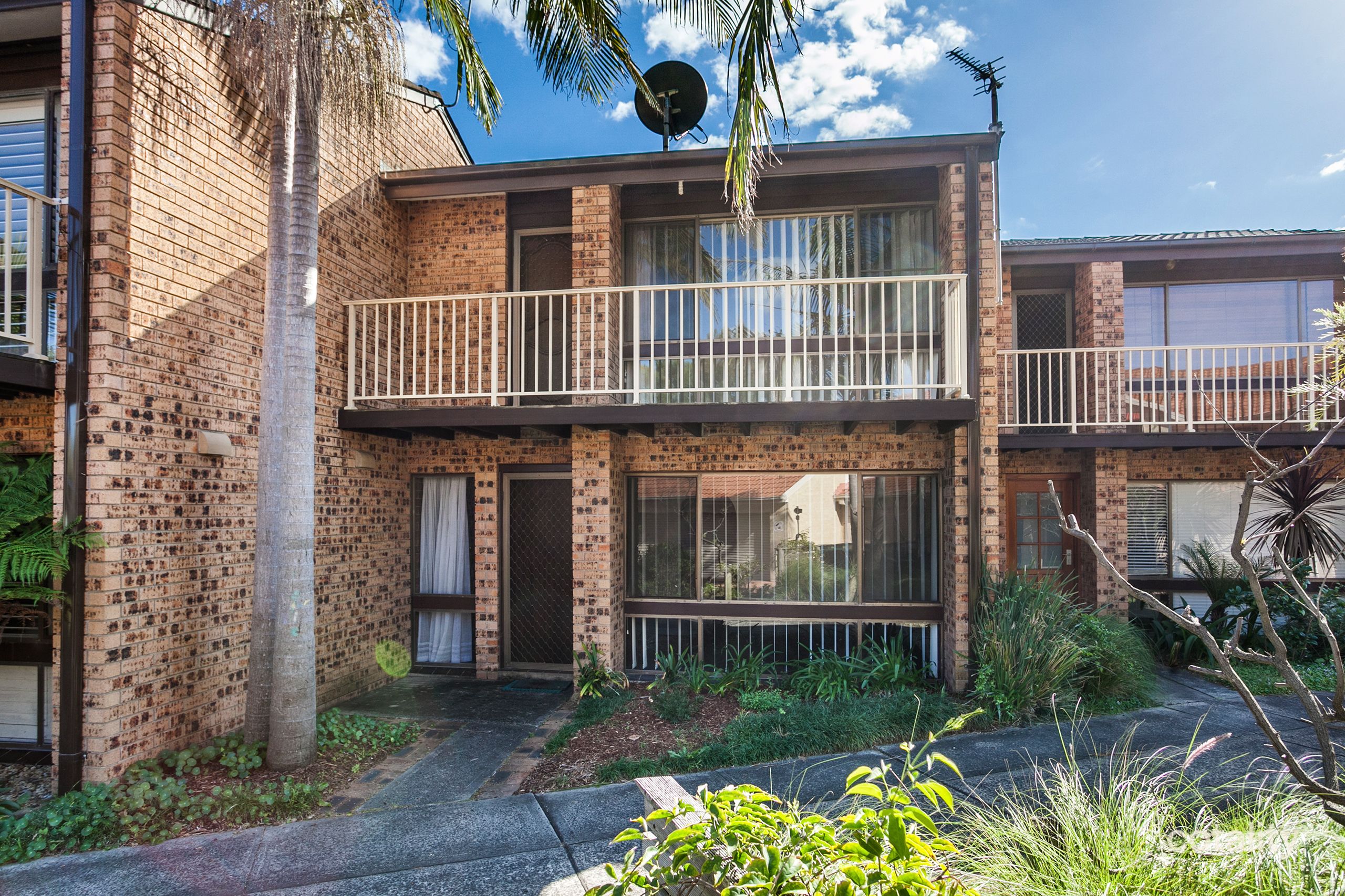3/15 Henley Rd, Thirroul, NSW 2515