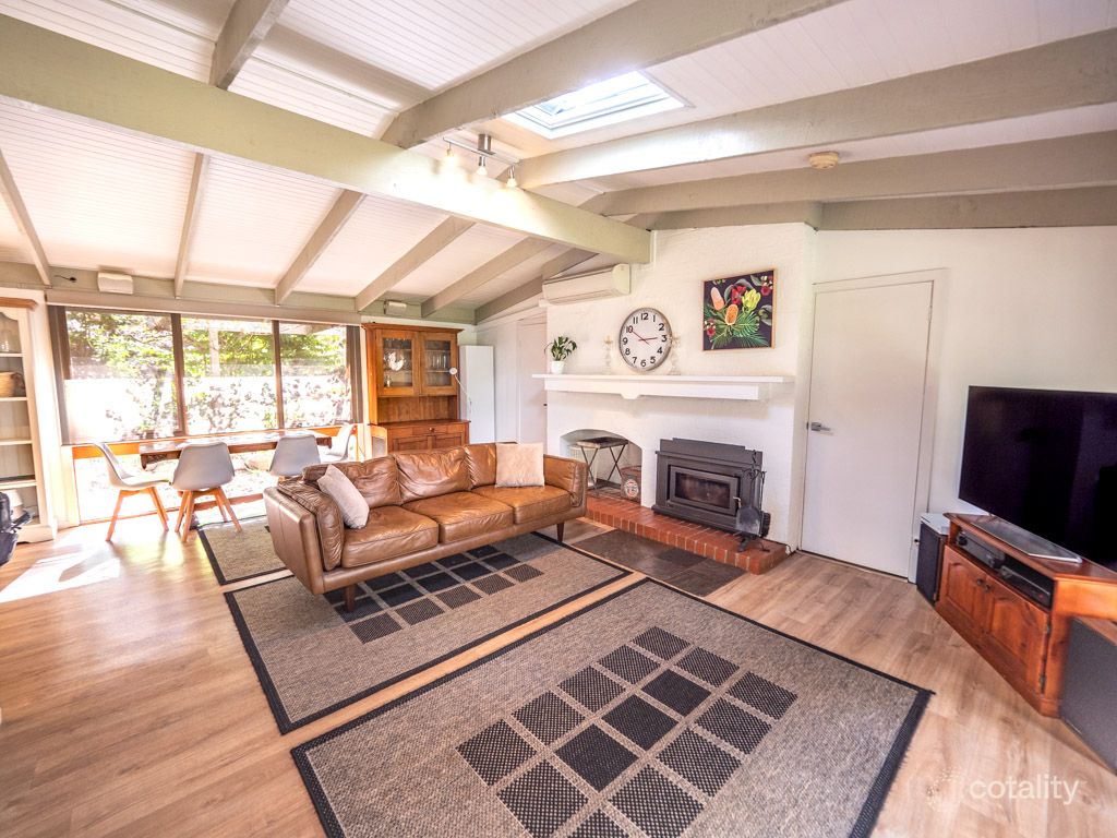 107 Simmonds Creek Rd, Tawonga South, VIC 3698