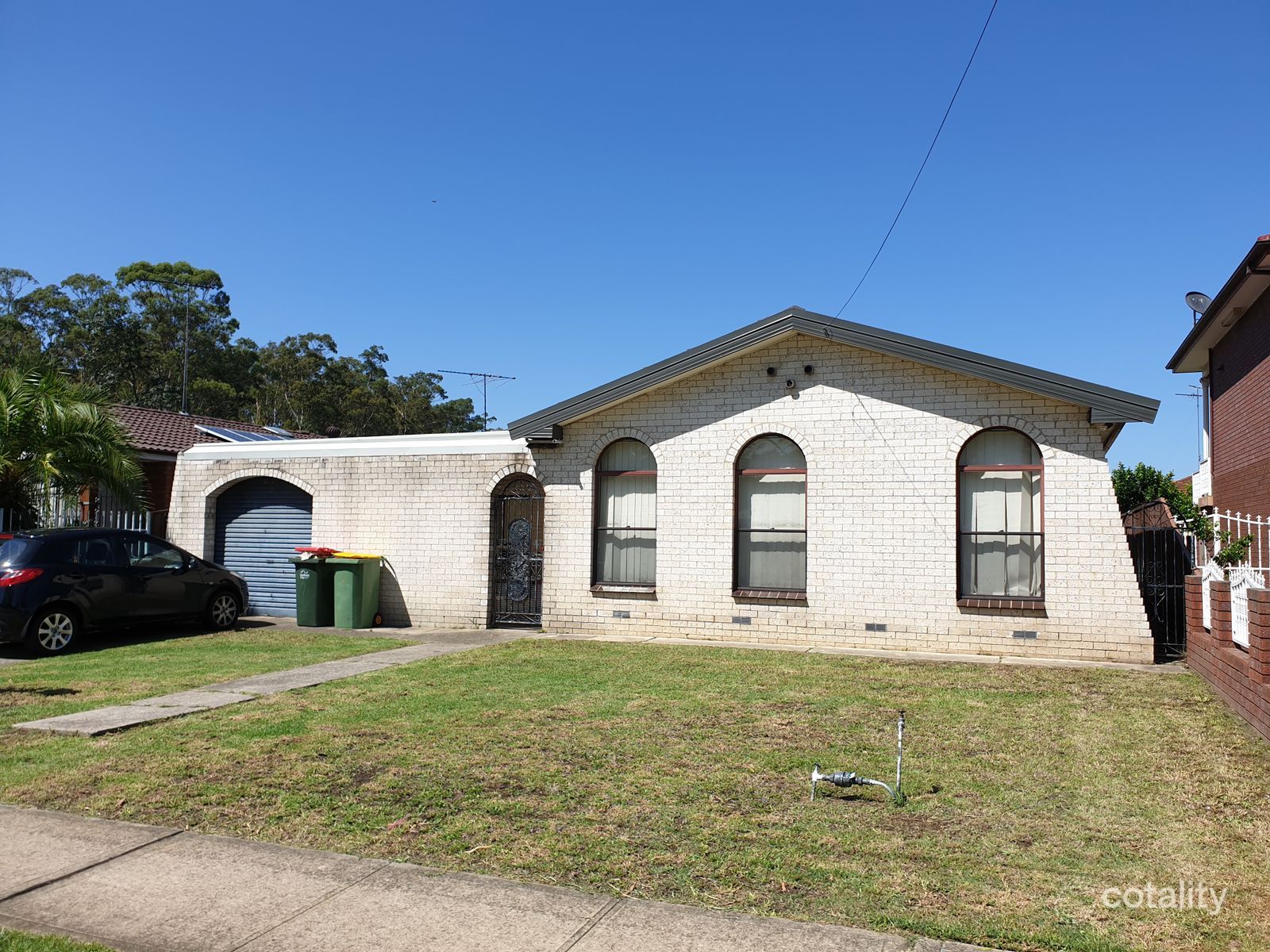 7 Christie St, Prairiewood, NSW 2176