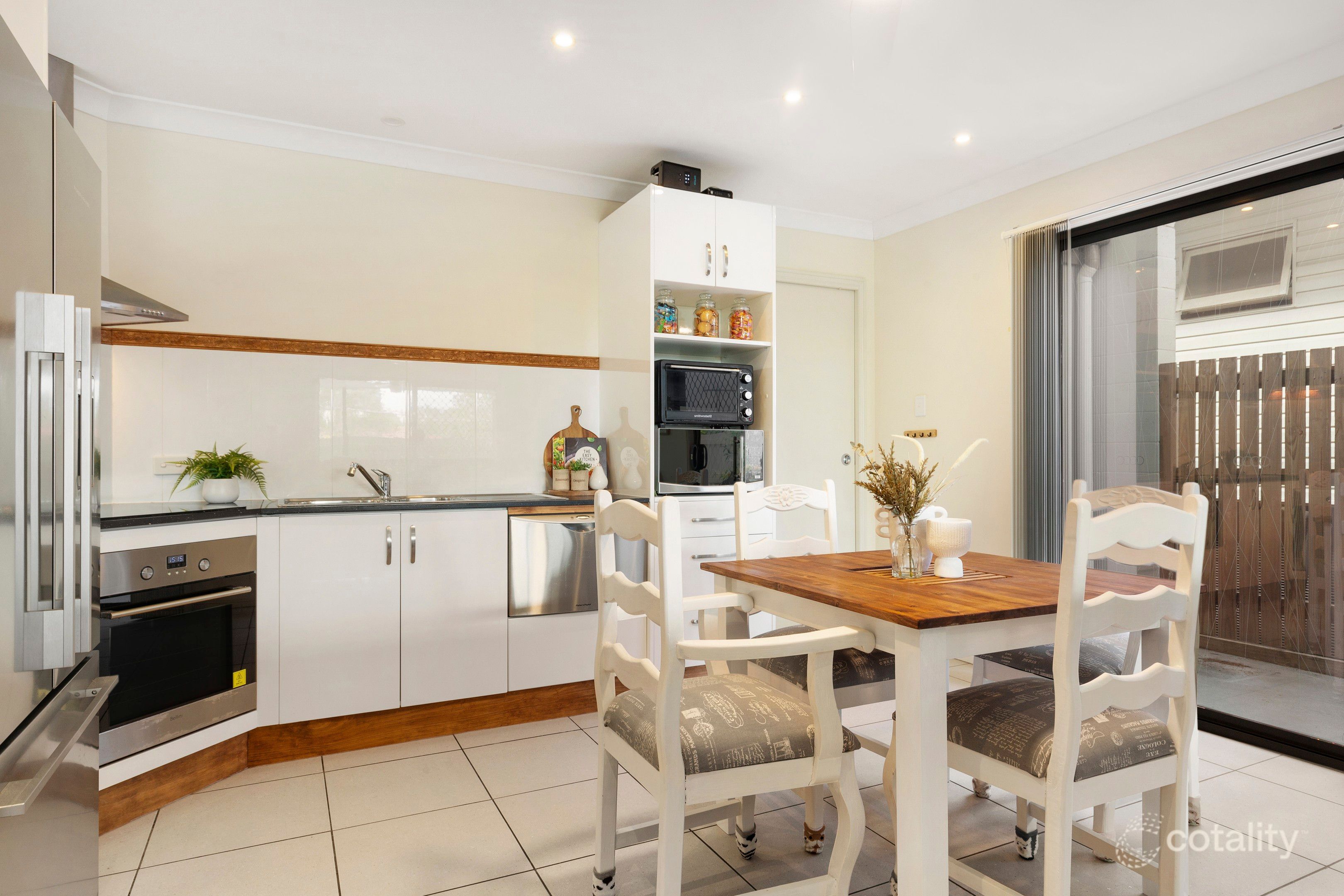 2/37 Sussex Rd, Acacia Ridge, QLD 4110