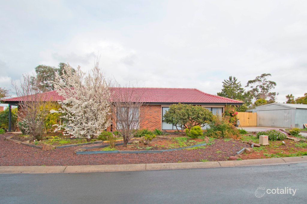 86 Hilton Way, Melton West, VIC 3337