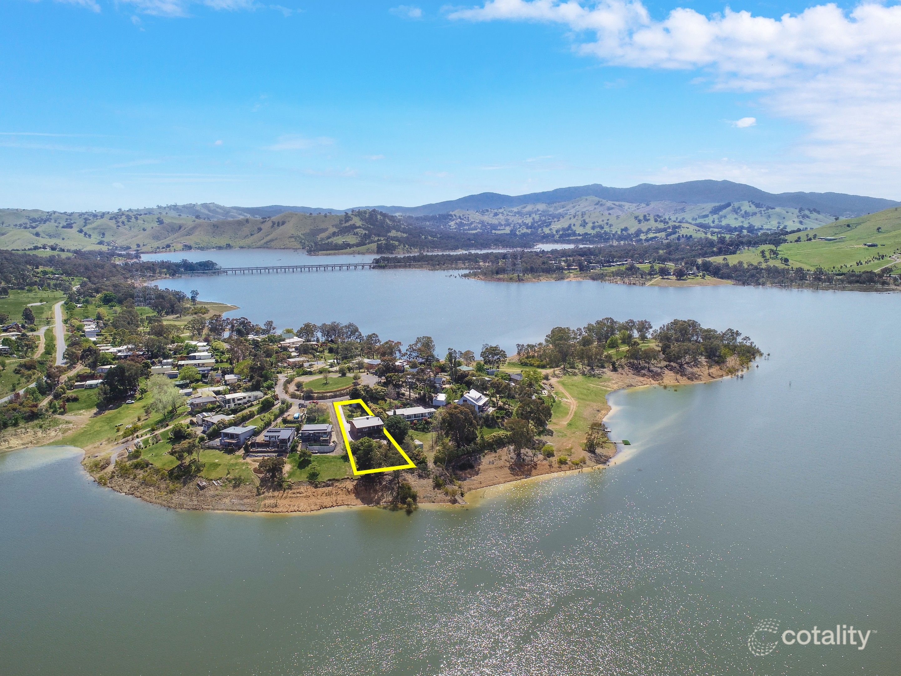 35 Dawn Cres, Bonnie Doon, VIC 3720