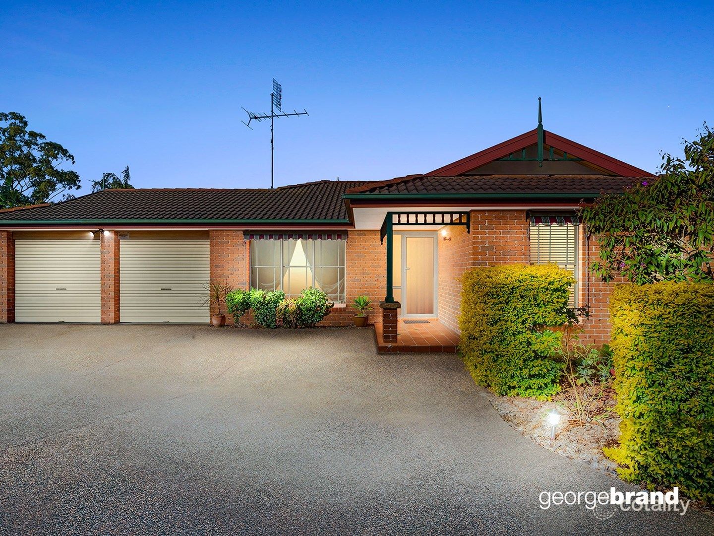 10 Olive Kari Cl, Kariong, NSW 2250