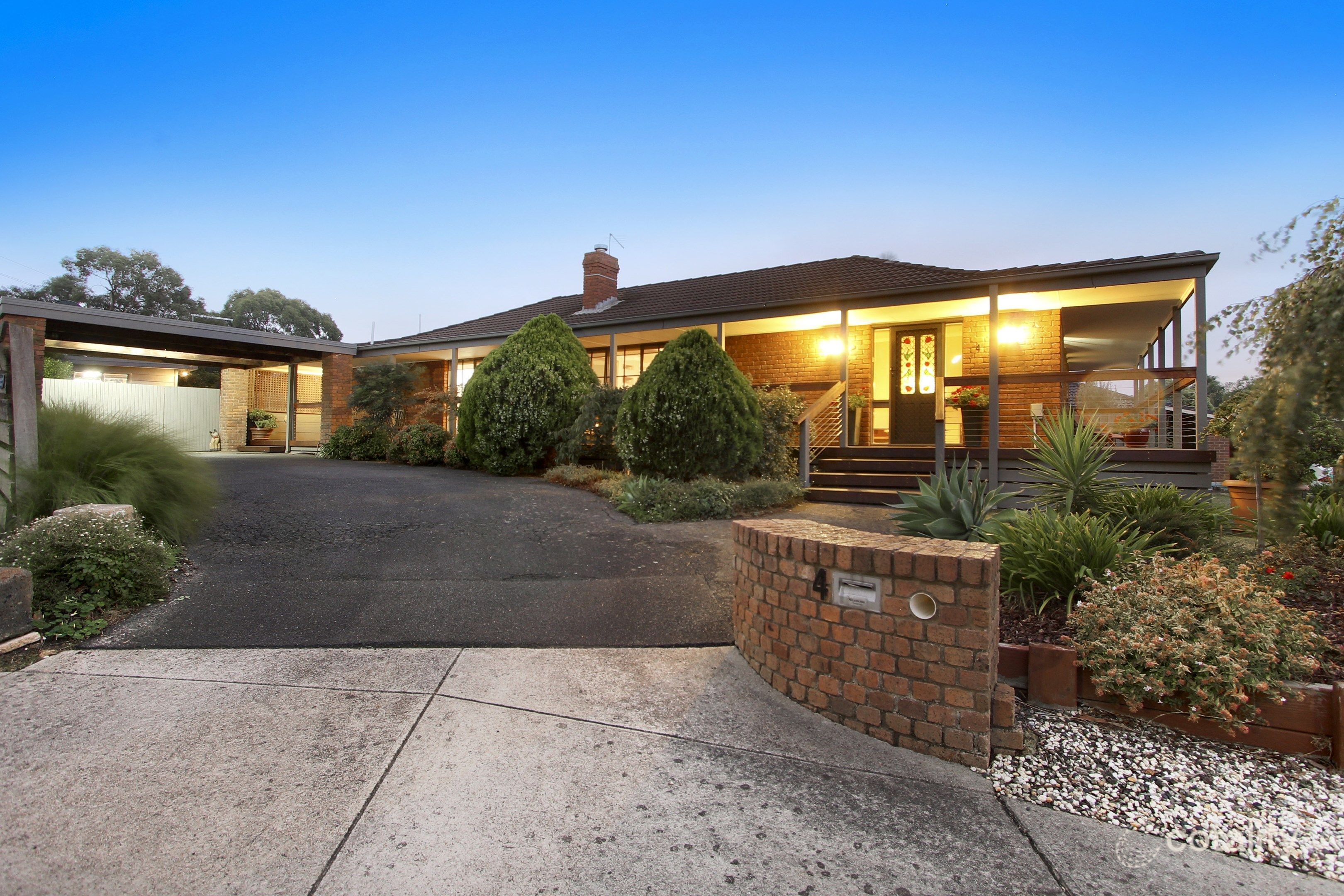 4 Romme Cl, Frankston, VIC 3199