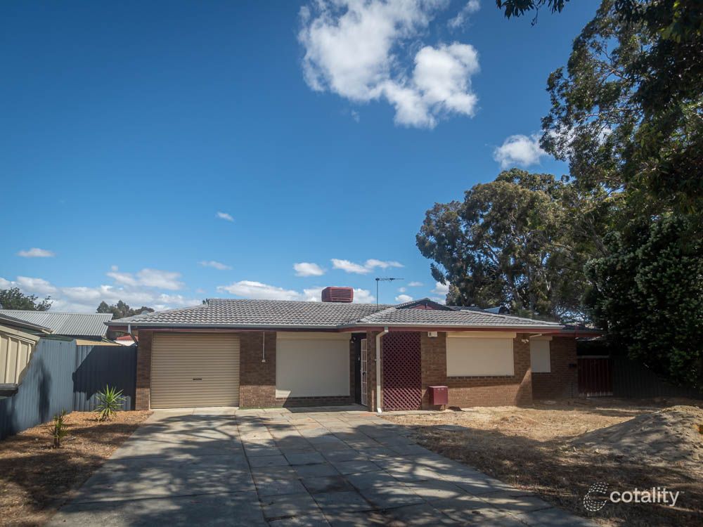 85 Grovelands Dr, Camillo, WA 6111