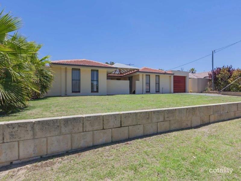 33 Cook Ave, Hillarys, WA 6025