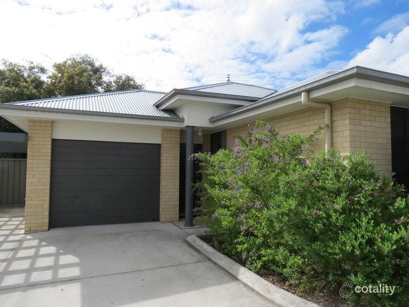 2/56a Anzac Ave, Cessnock, NSW 2325