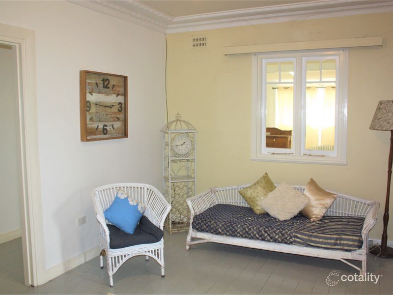 40-42 Binnaway St, Coolah, NSW 2843