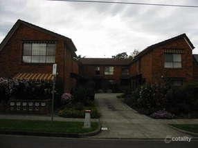 3/5 Clare St, Blackburn, VIC 3130