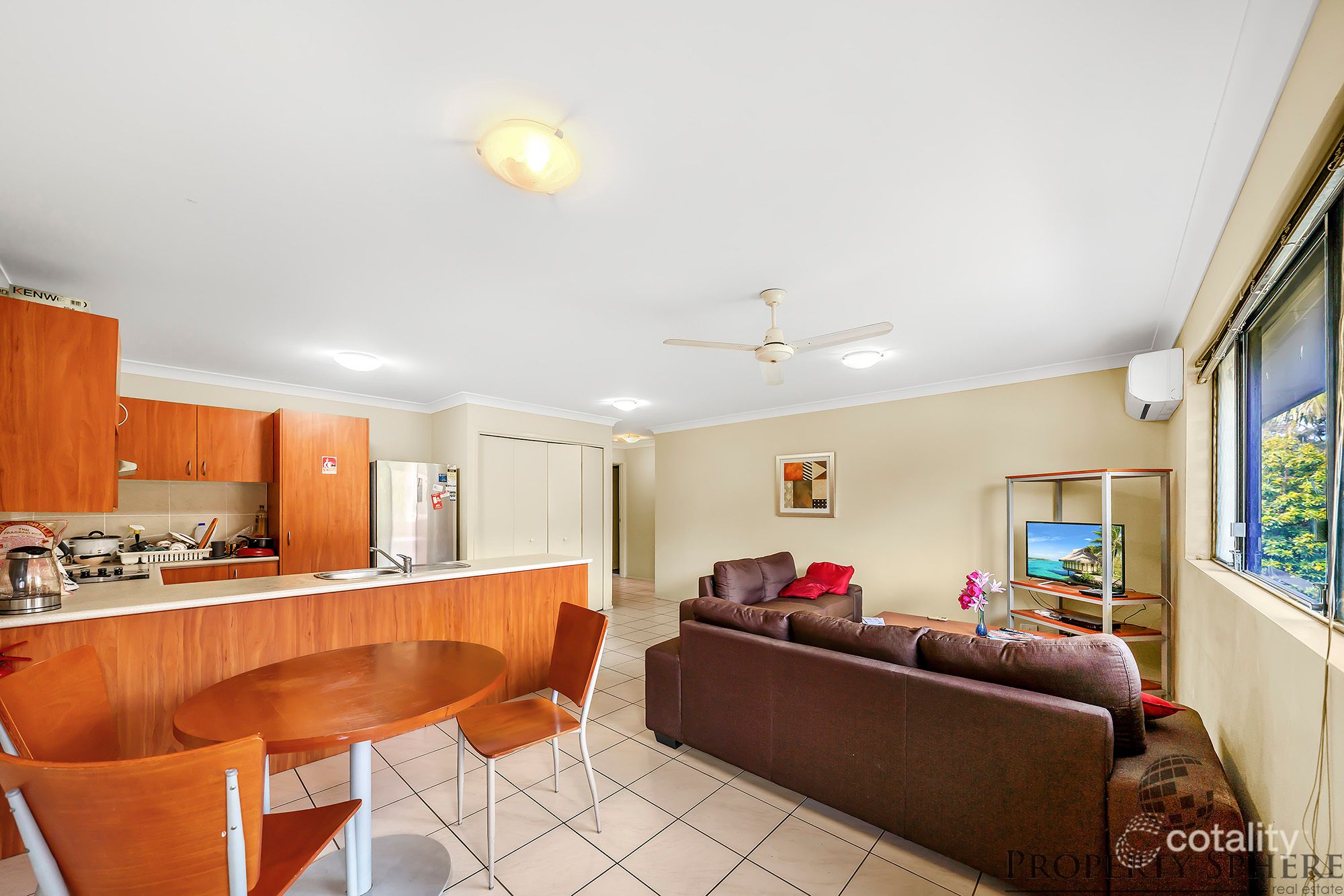 10/7-11 Brown St, Labrador, QLD 4215