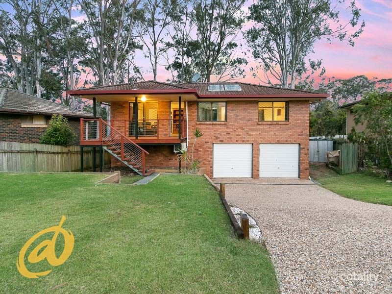 26 Bordeau Cres, Petrie, QLD 4502