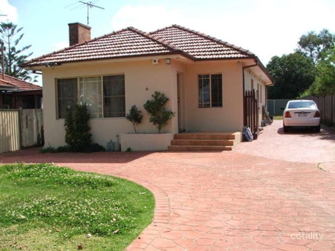16 Carlton Pde, Punchbowl, NSW 2196