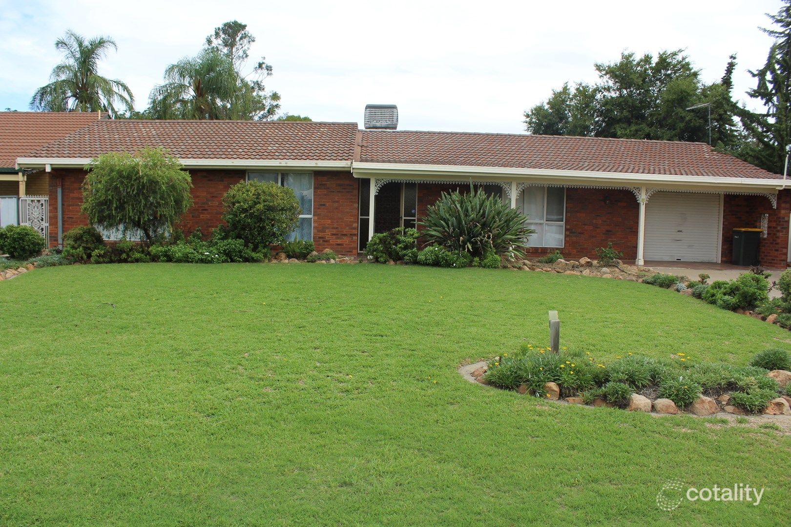 3 Cummins Ave, Moree, NSW 2400