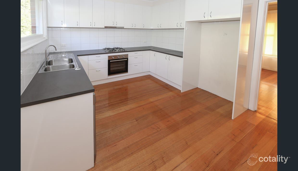 2/18 Yeovil Rd, Glen Iris, VIC 3146