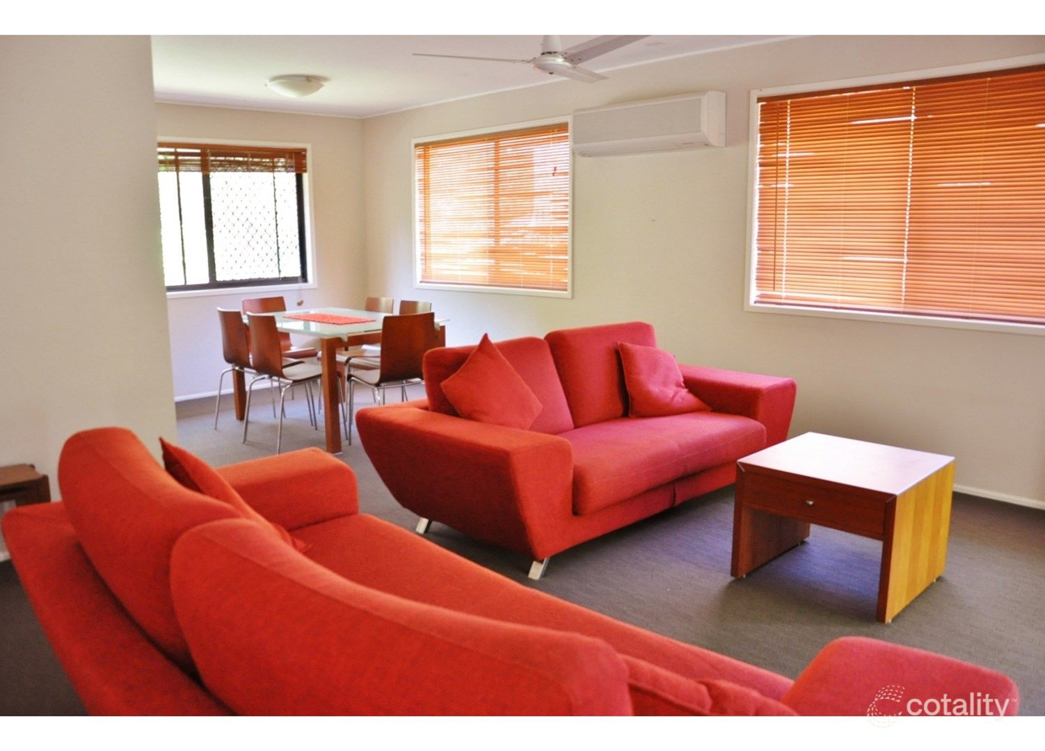 9 Tamarix St, Chapel Hill, QLD 4069