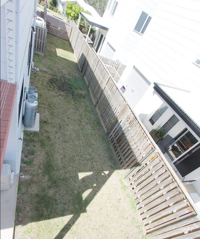 3/3 Christina Rd, Clinton, QLD 4680