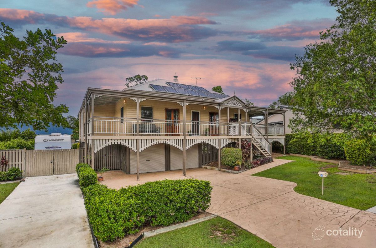 14 Willow Pl, Heathwood, QLD 4110