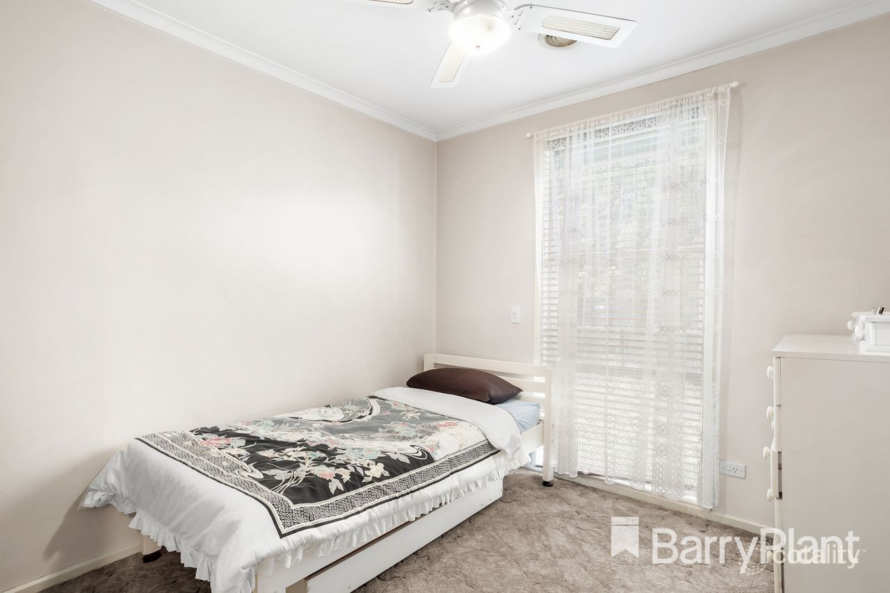 13 Warmington Rd, Sunshine West, VIC 3020