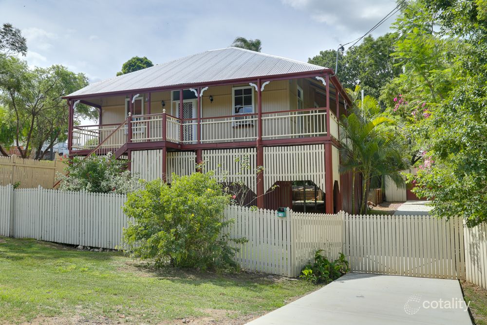 14 Ferguson St, North Ipswich, QLD 4305
