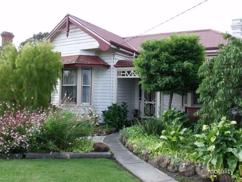 30 Rodgers St, Yarram, VIC 3971