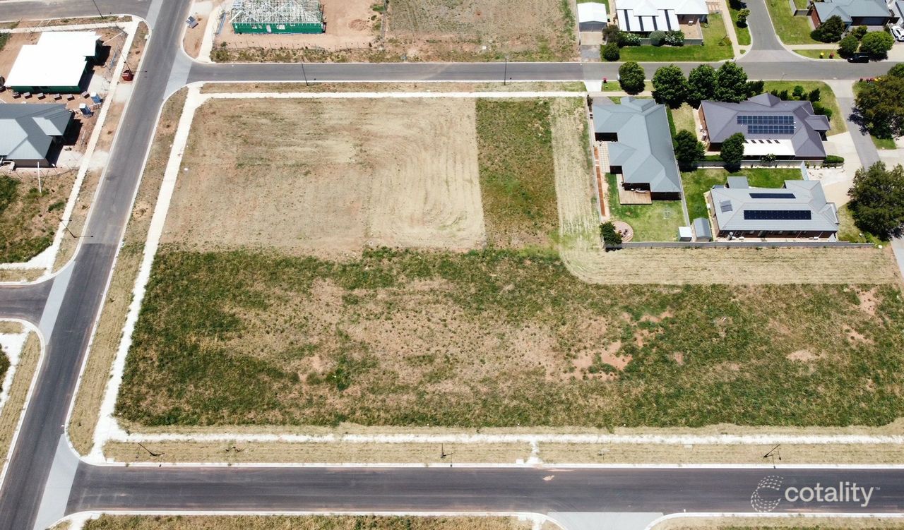 15 Hakea St, Swan Hill, VIC 3585