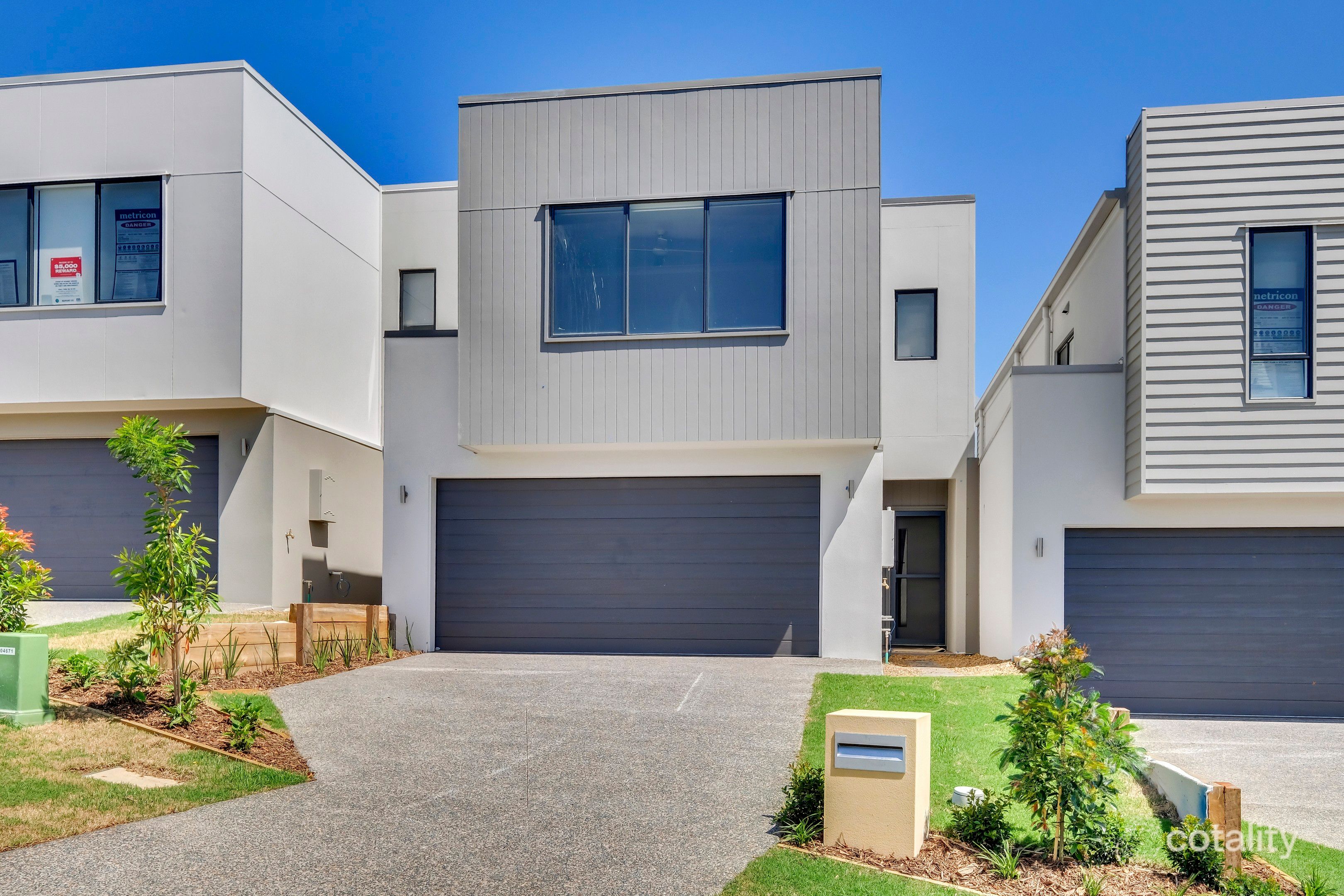 48 Solar Cct, Spring Mountain, QLD 4300