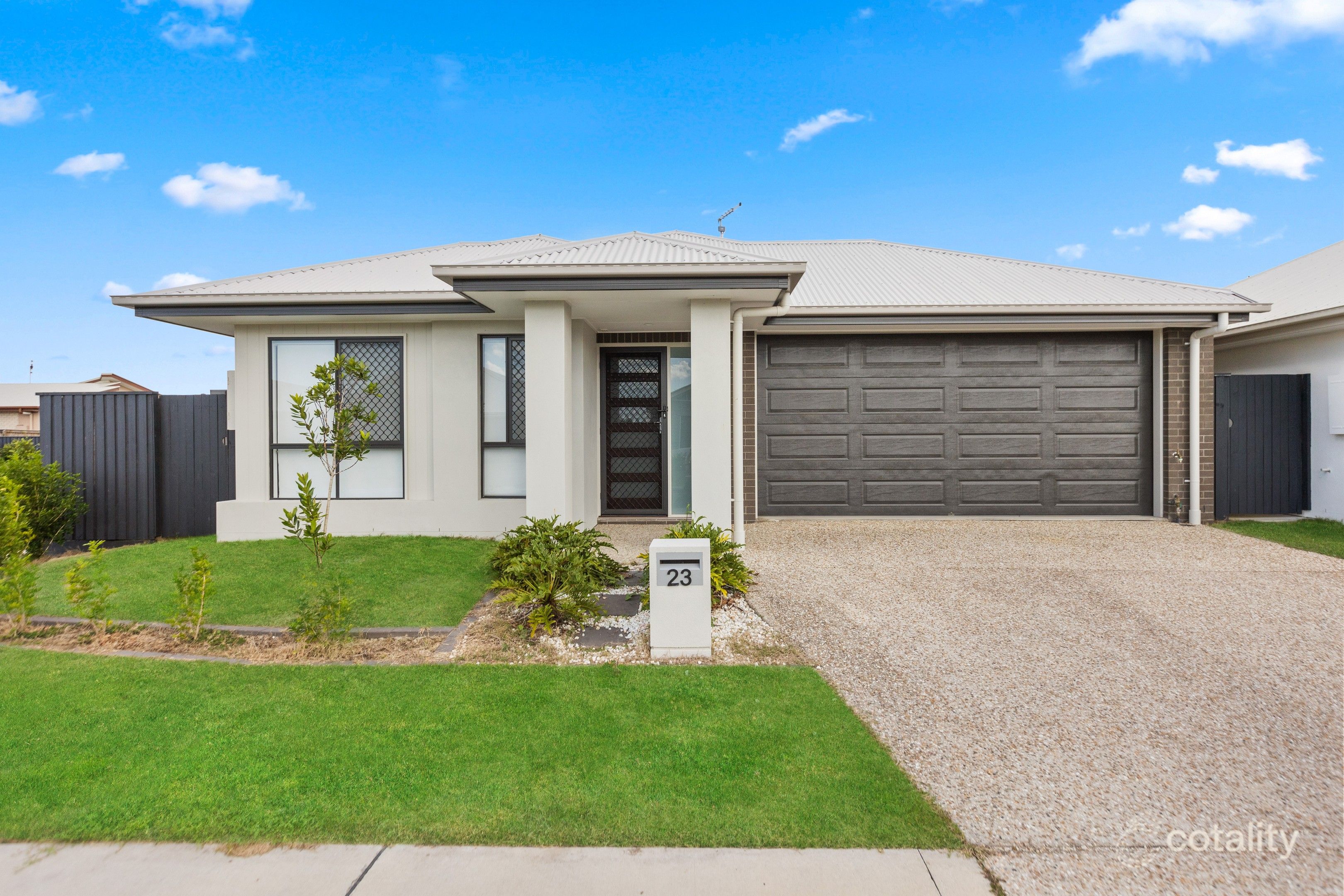23 Greenmount Dr, Palmview, QLD 4553