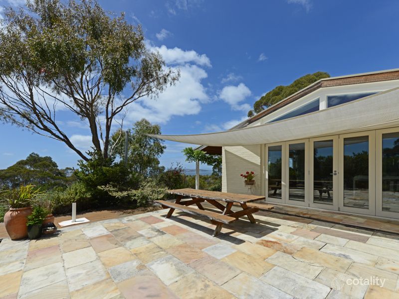 99 Tinderbox Rd, Blackmans Bay, TAS 7052