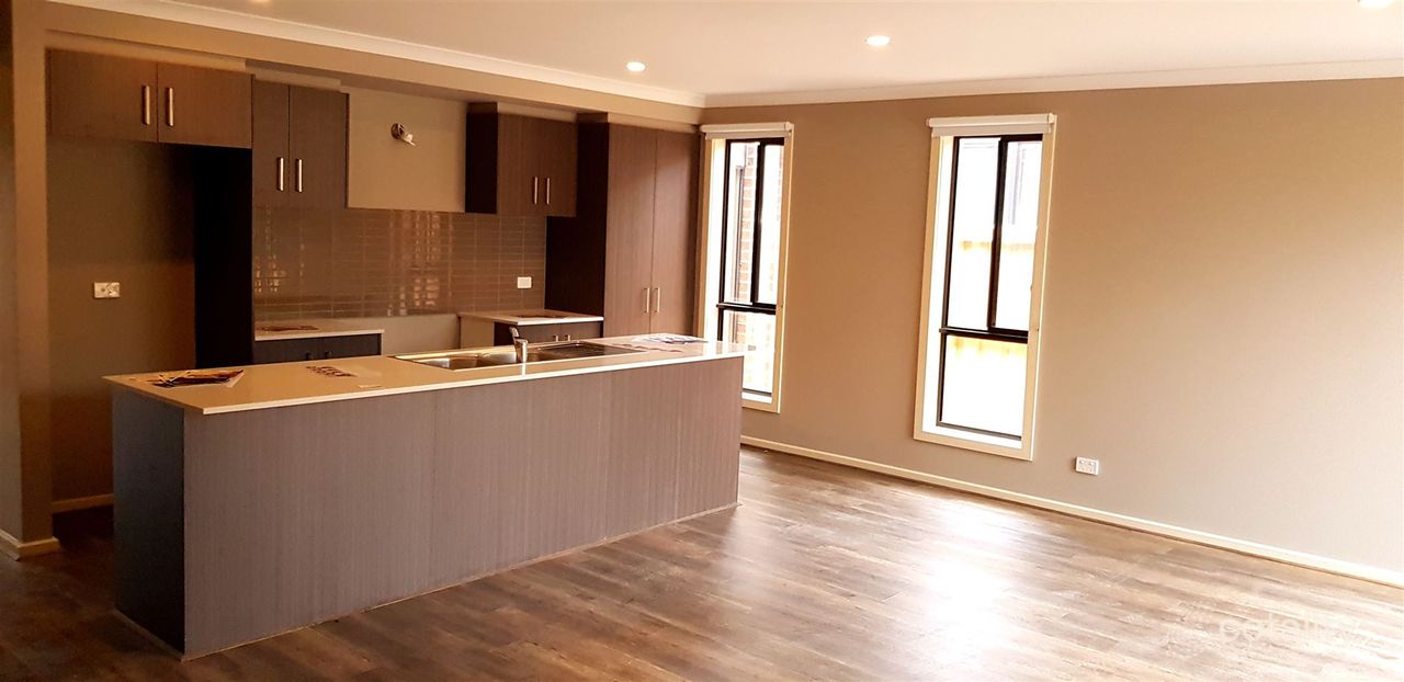 95 Stanmore Cres, Wyndham Vale, VIC 3024