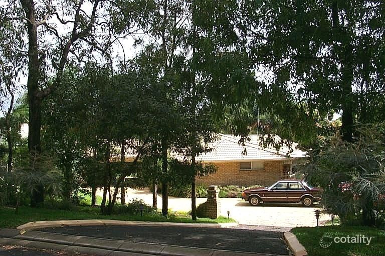 15 Kensington St, Robina, QLD 4226