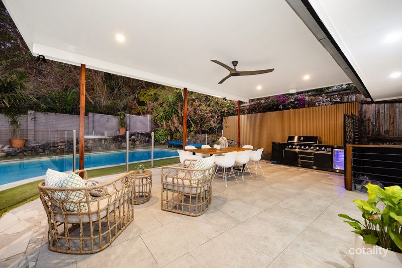 52 Woodside St, The Gap, QLD 4061