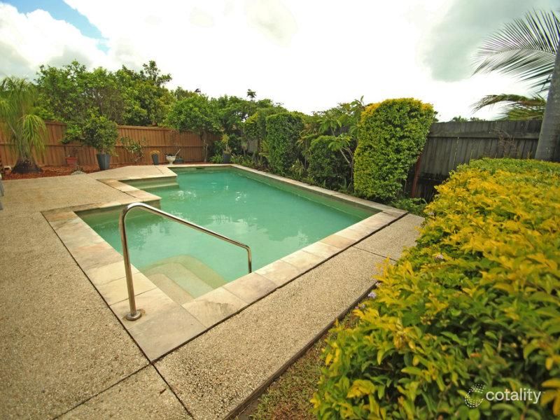 8 Cordellia St, Coolum Beach, QLD 4573